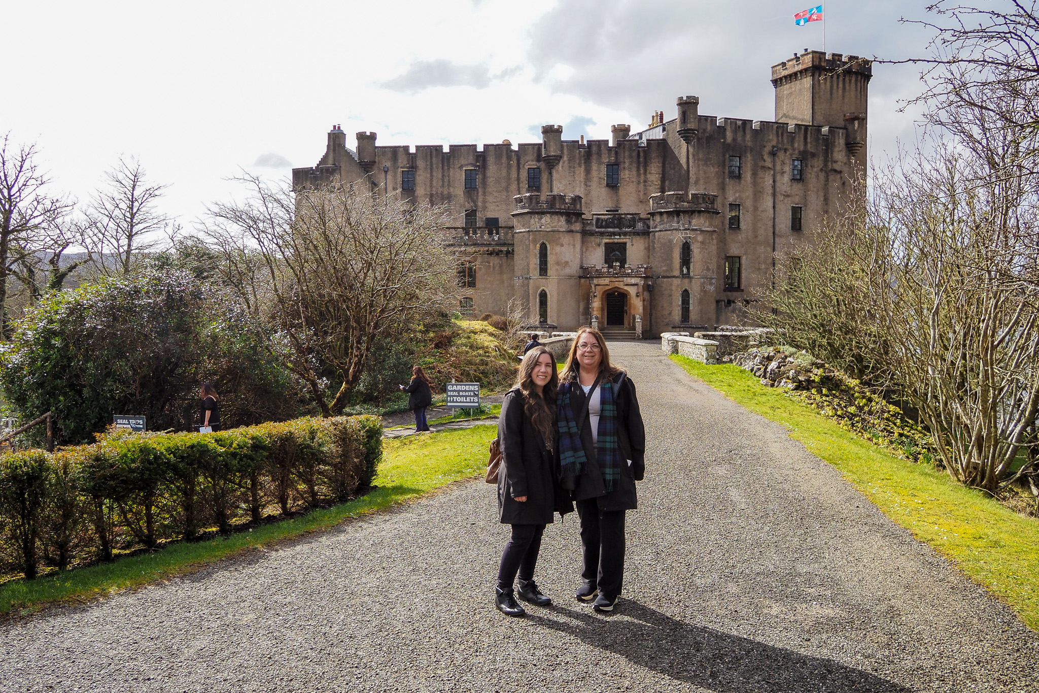 Guide to Visiting Dunvegan Castle on Isle of Skye - Wanderful Plans